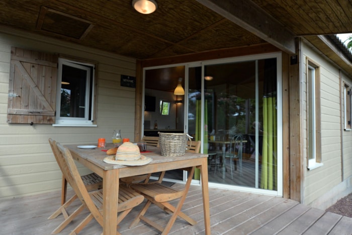 Chalet Confort Premium 33 M² (2 Chambres - 1 Sdb) + Terrasse Couverte