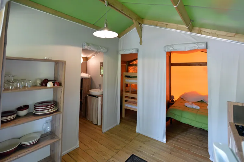 Tente Safari Confort 30 M² (2 Chambres - 1 Sdb) Dont Terrasse Couverte 8 M²