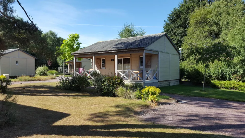 Location - Chalet Confort Premium 35 M² (2 Chambres - 2 Sdb) + Terrasse Couverte - Domaine de Kervallon