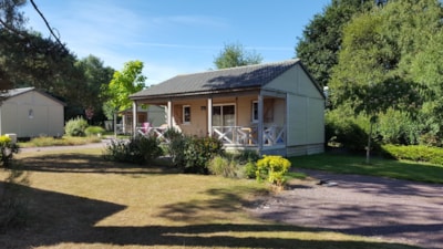 Chalet confort PREMIUM 35 m² (2 Bedrooms - 2 bathrooms) + sheltered terrace