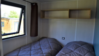 Cabanon Confort 24m² (2 bedrooms - 1 bathroom) + 16.5cm² semi-covered terrace