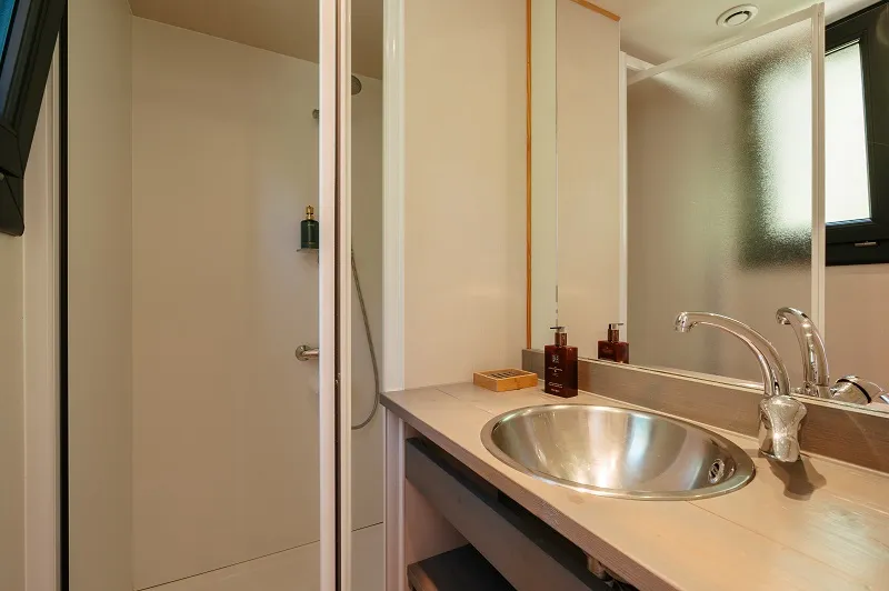 Cottage Sur Pilotis Premium (2 Chambres - 1 Sdb) + Terrasse Couverte