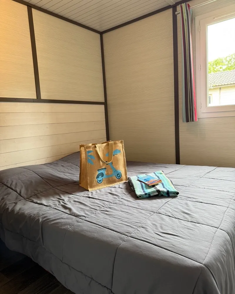 Chalet Confort Premium 33 M² (2 Chambres - 1 Sdb) + Terrasse Couverte