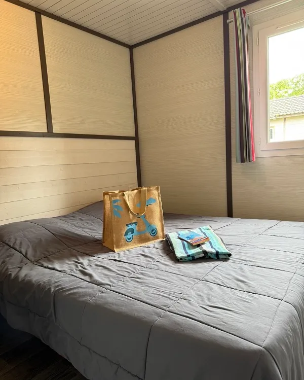 Chalet Confort Premium 28 M² (2 Chambres - 1 Sdb) + Terrasse Couverte