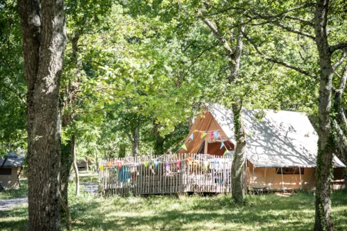 Location - Tente Canadienne - image n°2 - Huttopia Dieulefit