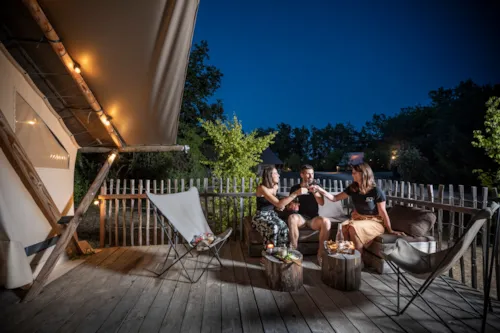 Location - Tente Trappeur - image n°4 - Huttopia Dieulefit