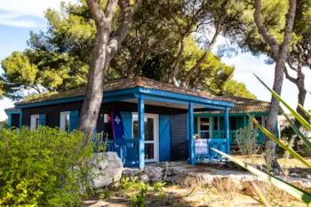 Mietunterkunft - Hütte Marine (Behindertengerecht) - 2 Schlafzimmer - - Camping L'Hippocampe - Les Chalets de la Mer