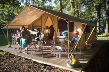 Huttopia Les Châteaux - image n°3 - Camping Direct