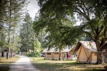 Huttopia Les Châteaux - image n°3 - Camping Direct