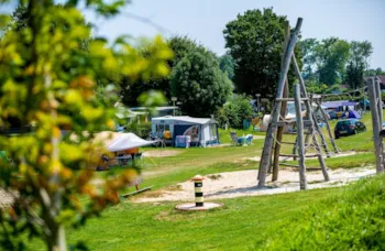 Stellplatz - Stellplatz Comfort - Camping Vinkenhof