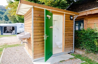Comfort Plus Pitch with private facilities — 1