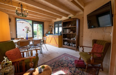 Hunting cabin