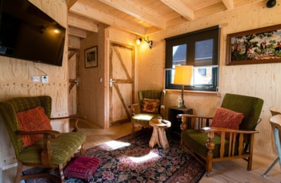 Hunting cabin