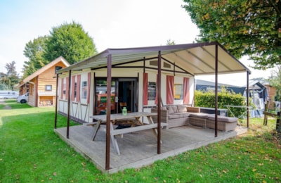 Lodge tent — 6
