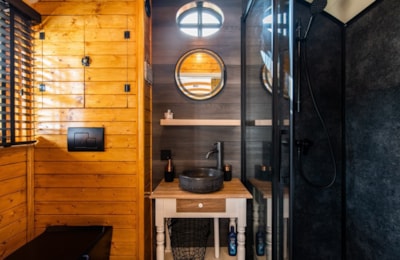 Shepherds Lodge — 7