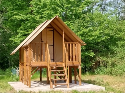 Small wooden bivouac lodge