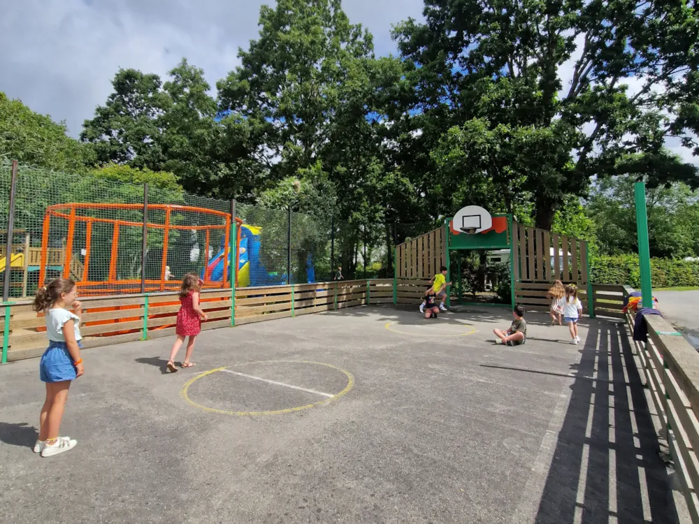 Les Chalands Fleuris