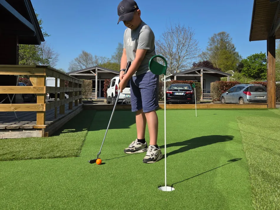 Les Chalands Fleuris****