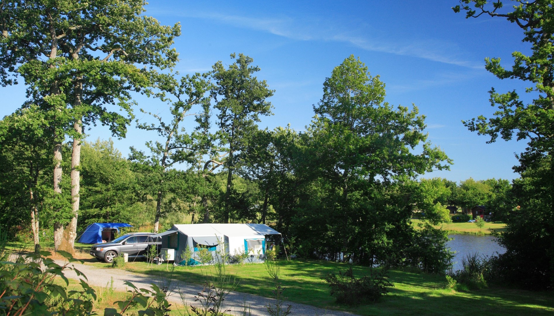 Camping Le Deffay — Foto 2