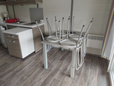 Chalet Detente (without sheets and towels) — 8