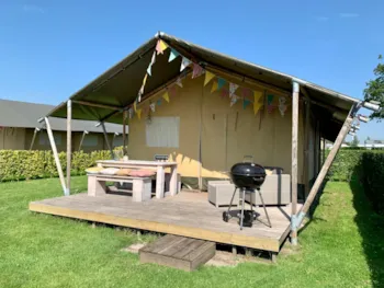 Mietunterkunft - M-Lodge/One Of A Kind Lodge - Haustierfreundlich - Familiecamping De Molenhoek