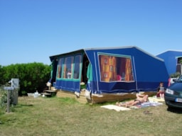 Accommodation - Furnished Tent 28M² / 2 Bedrooms - Without Toilet Blocks - Capfun - Camping la Madrague