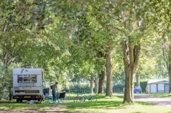 Stellplatz - Stellplatz Komfort - Camping Valkenburg - Maastricht