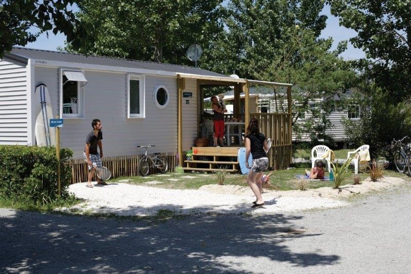 Stacaravan CONFORT 3 kamers 29m² overdekt terras