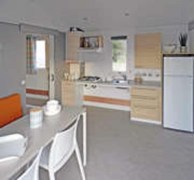 Mobile home CONFORT 2 bedrooms  34m² sheltered terrace adapted to the people with reduced mobility