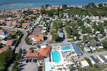 Flower Camping La Guichardière - MyCamping