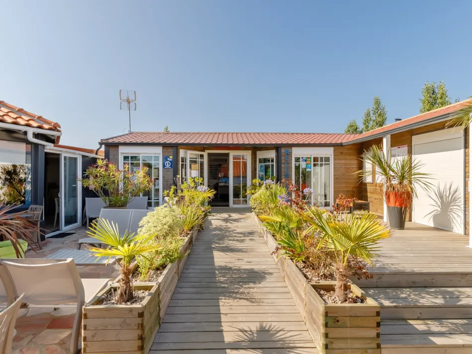 Flower Camping La Guichardière