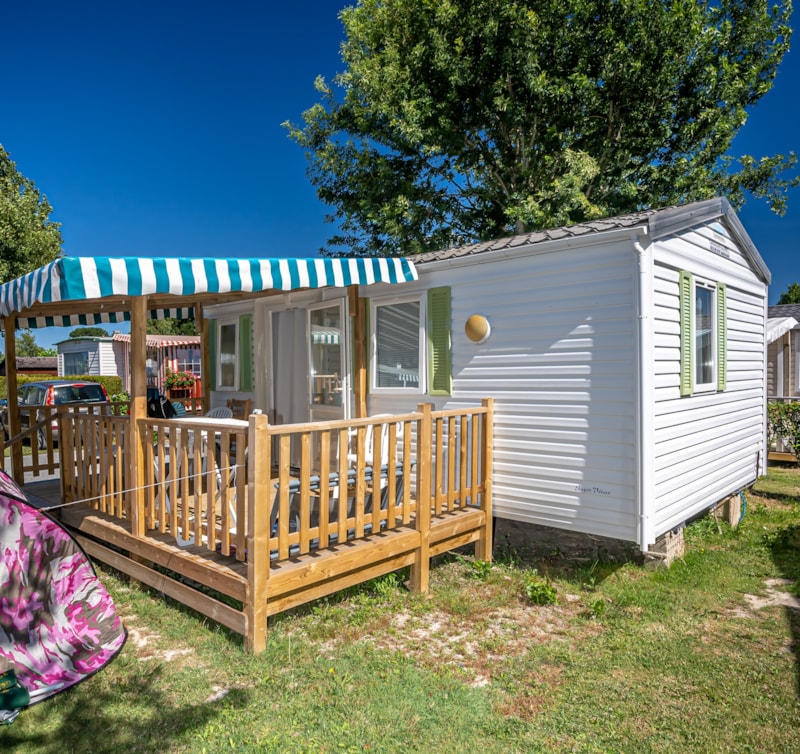 Stacaravan STANDARD ECO 2 kamers Cottage 24m² overdekt terras