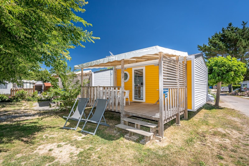 Stacaravan CONFORT 1 kamer 20m² overdekt terras