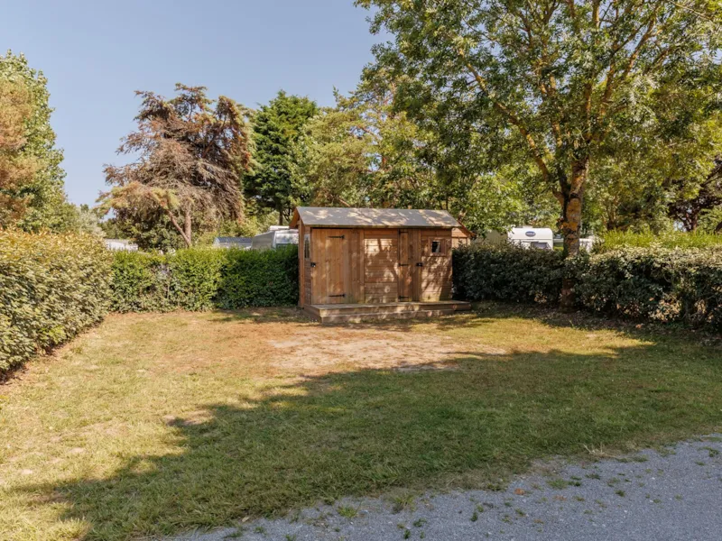 Forfait Premium - Emplacement Équipé D'un Sanitaire Privé Freecamp