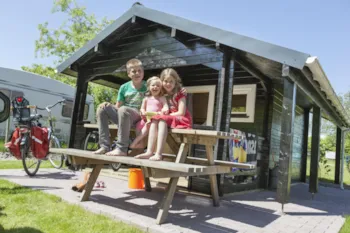 Mietunterkunft - Wanderhütte - Familiecamping De Vossenburcht