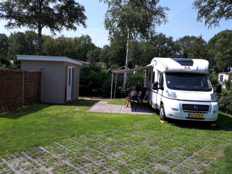 Camper pitch
