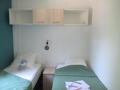 CHALET - 2 bedrooms - 1 bathroom - COUNTRY LODGE with TV - 35 m² -