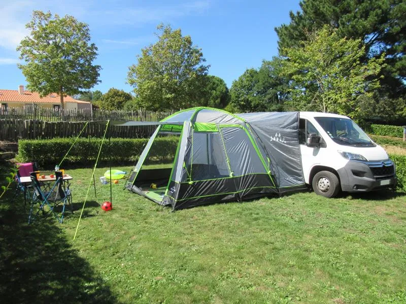 Emplacement Mini - Electricité 16A