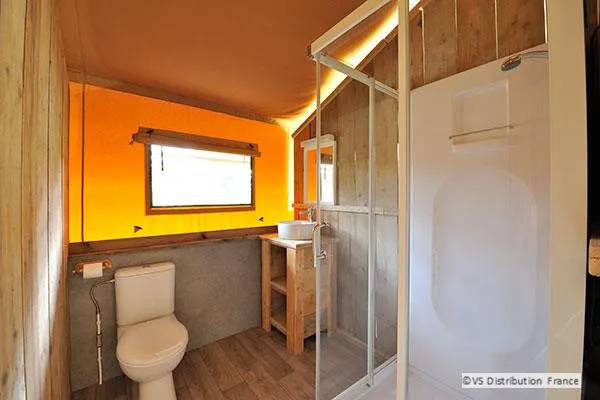 Tente - 2 Chambres - 1 Salle De Bain - Safari Lodge - 35 M² -