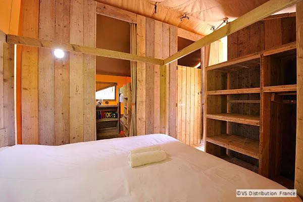 Tente - 2 Chambres - 1 Salle De Bain - Safari Lodge - 35 M² -