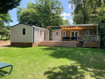 Mietunterkunft - Mobilheim - 5 Schlafzimmer - 2 Badezimmer - Cordelia Family - 32.60 M2 + 22,90M² - - Castel Camping La Garangeoire