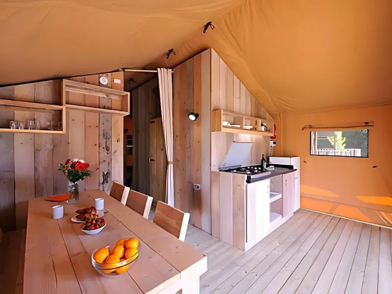 Tente - 2 Chambres - 1 Salle De Bain - Safari Lodge - 35 M² -