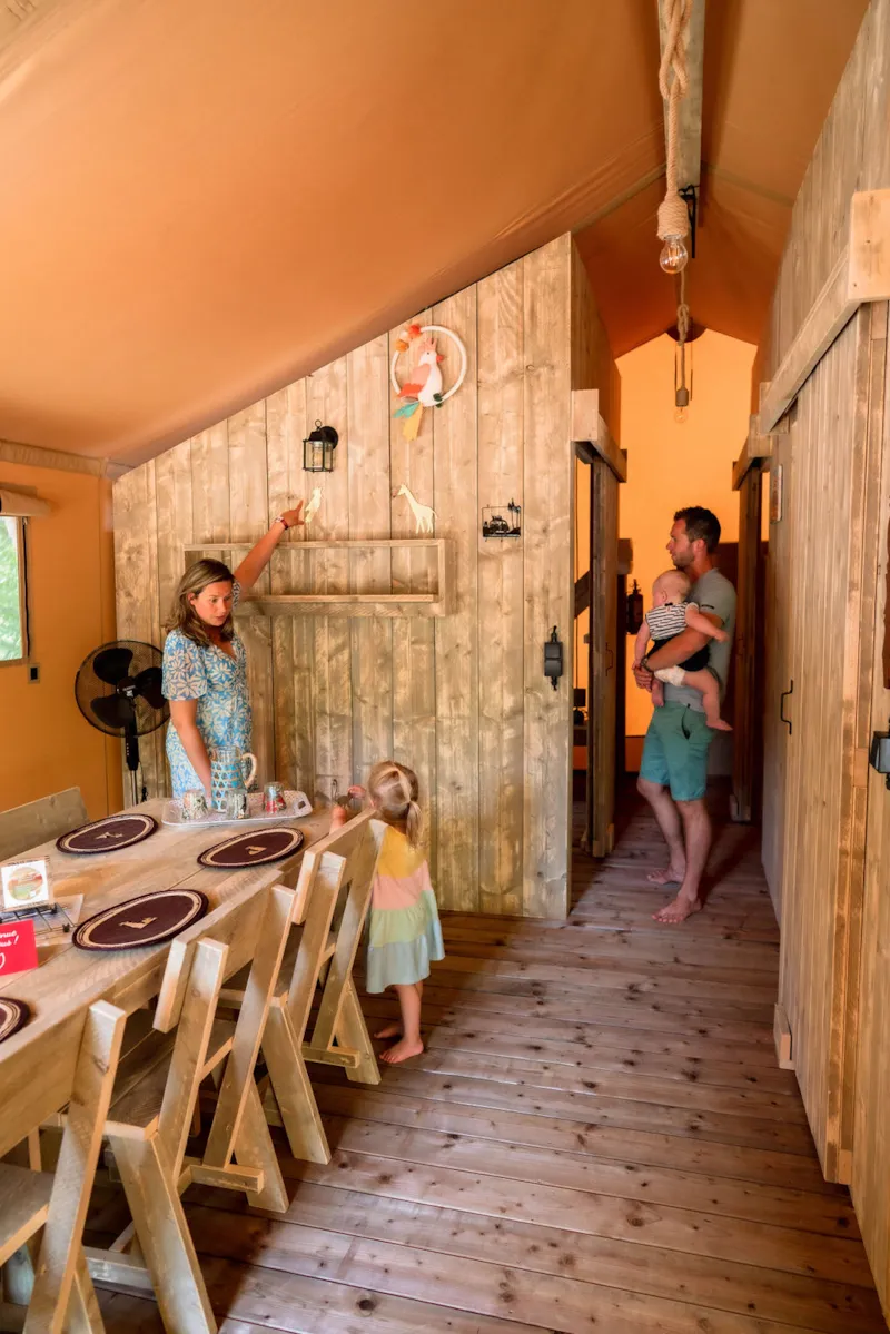 Tente - 2 Chambres - 1 Salle De Bain - Safari Lodge - 35 M² -