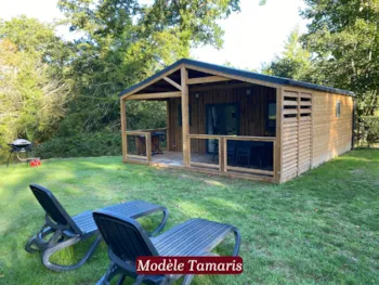 Mietunterkunft - Hütte - 3 Schlafzimmer - 1 Badezimmer - 6 Pers - 35 M² - Castel Camping La Garangeoire
