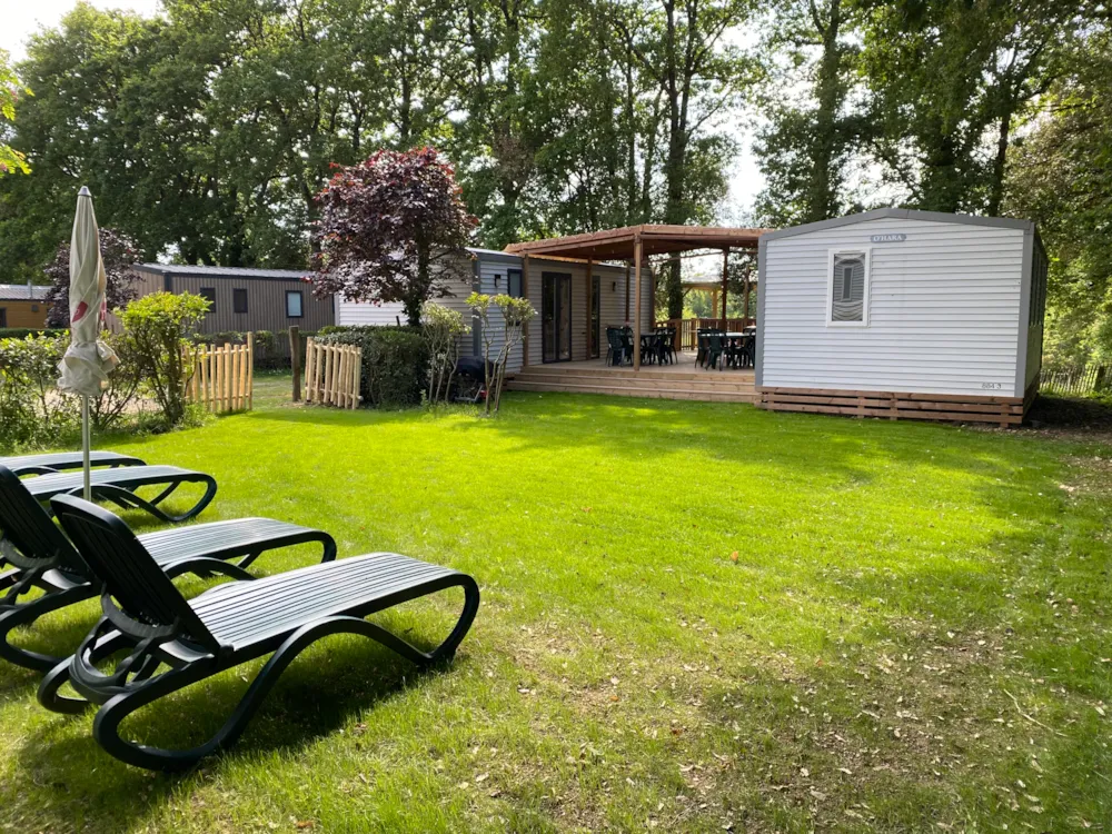 Location - Mobil-Home 12 Pers - 6 Chambres - 2 Salles De Bain - Riviera Family - 33 + 33M² - Castel Camping La Garangeoire