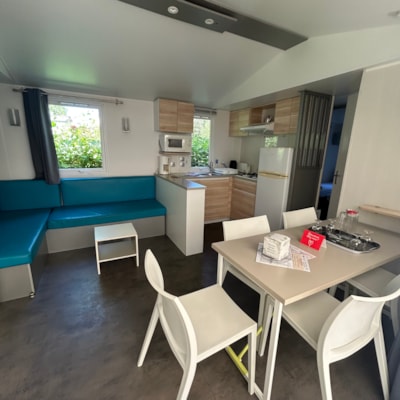 MOBILE-HOME - 3 bedrooms - 2 bathrooms - PERGOLA - 36 m² -