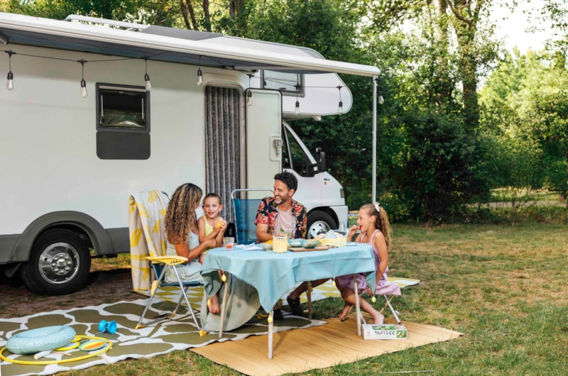 Emplacement de Luxe XL