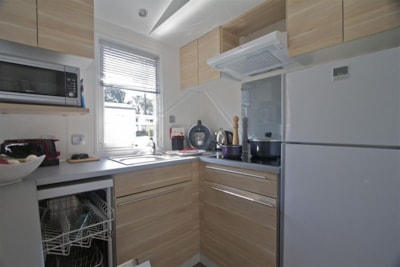 Mobile home 'Univers Prestige' 36m² - 3 bedrooms + sheltered terrace 18m² — 3