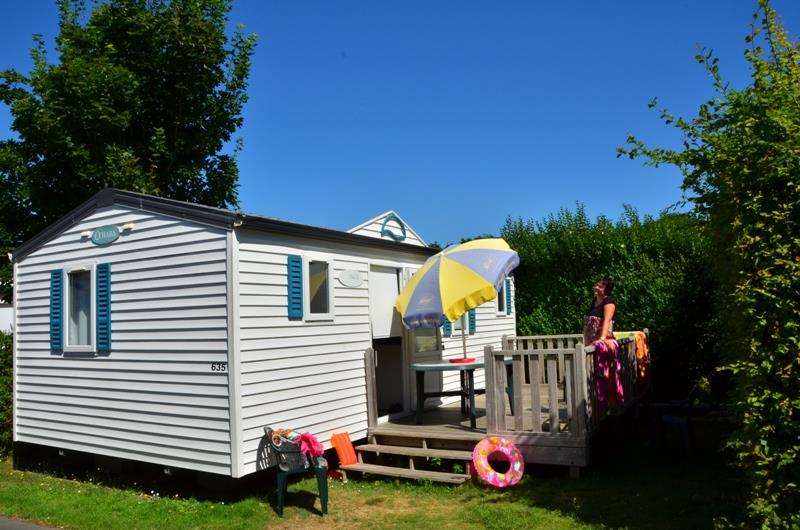 Location - Cottage Européen - 2 Chambres : 29 M² + 11 M² Terrasse - Camping Airotel La Roseraie