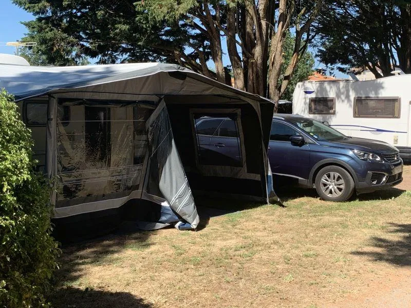 Forfait Emplacement Avec Véhicule + Électricité 10A